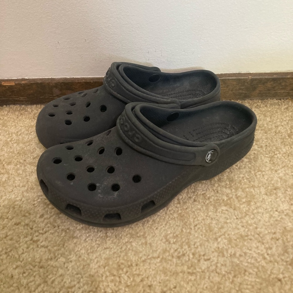 Crocs Clog. Men’s 6
